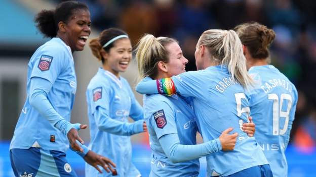 Manchester City 2-1 Aston Villa: Lauren Hemp scores twice as City go second