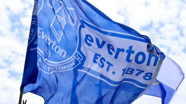 Everton criticised after announcing gambling firm sponsorship deal