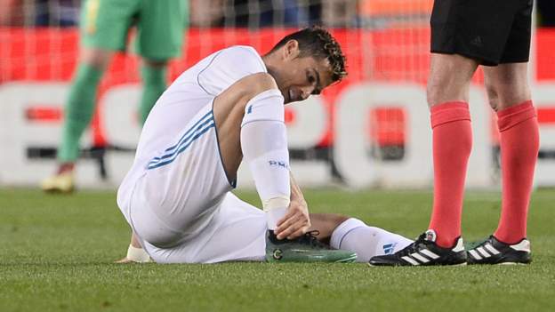 Cristiano Ronaldo injury: Real Madrid star a doubt for Champions League  final after limping off, The Independent