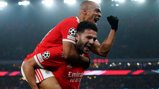 Benfica thrash Club Bruges to reach quarter-finals