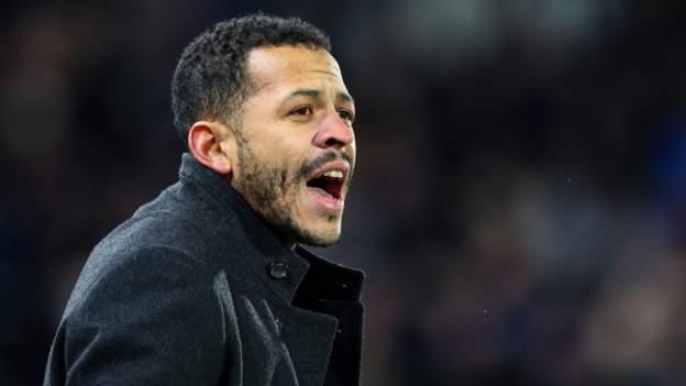 Fulham see off Hull to reach FA Cup fourth round