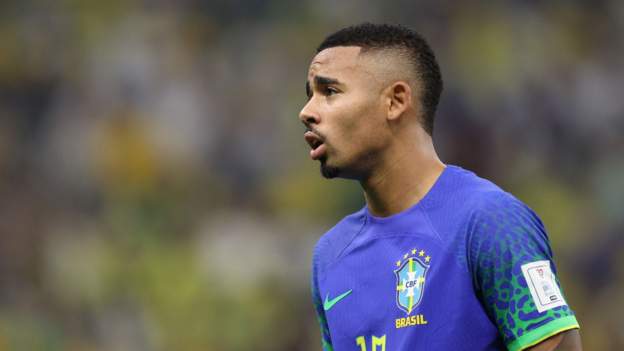 Brazil coach defends Gabriel Jesus selection decision amid MRI scan as  Arsenal get injury update 