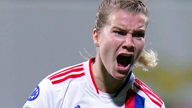Ada Hegerberg ends Norway exile and named in squad for World Cup qualifiers