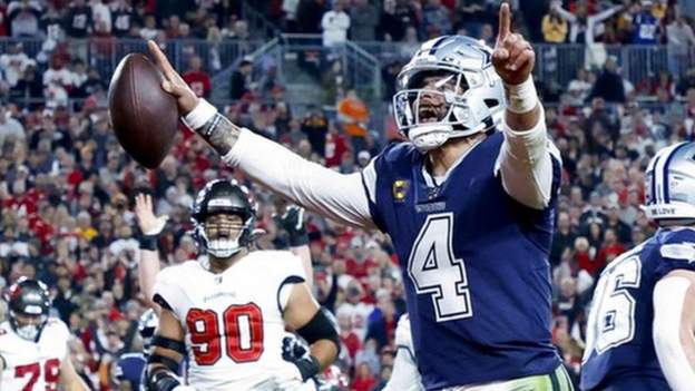Prescott shines as Cowboys beat Brady’s Bucs