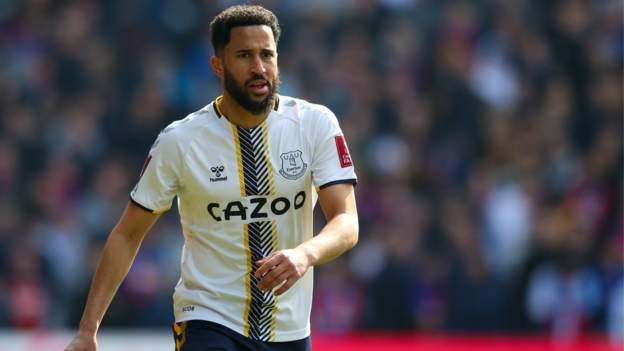 Former Everton winger Townsend joins Luton-ZoomTech News