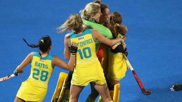 Hockey Women's World Cup Australia and Spain into semifinals  BBC Sport