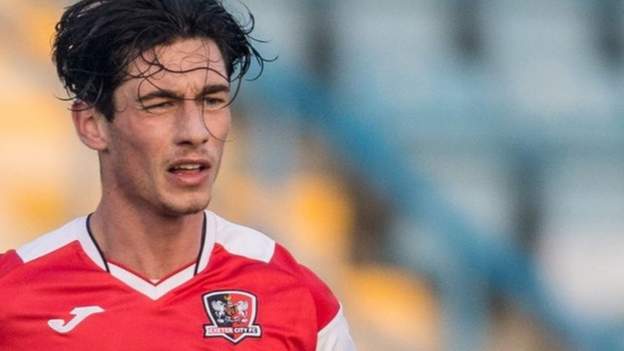 Joel Randall: Peterborough United sign Exeter City winger - BBC Sport