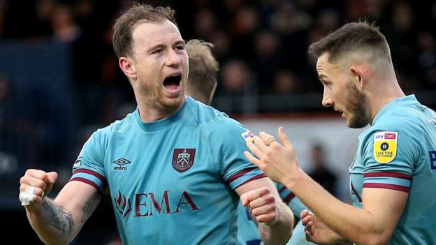 Burnley extend lead at top with draw at Millwall