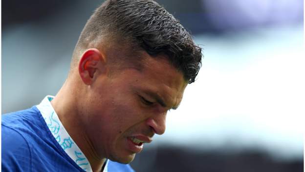 Thiago Silva: Chelsea defender faces spell on sidelines with knee ligament damage