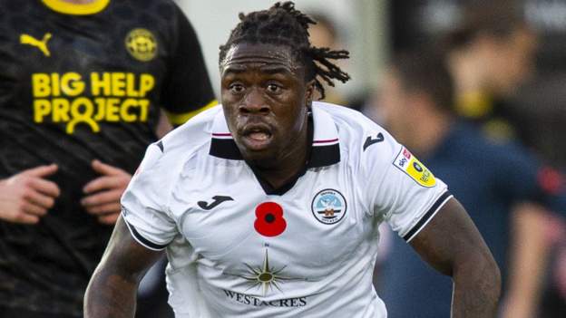 Swansea 'sickened' by Obafemi online abuse