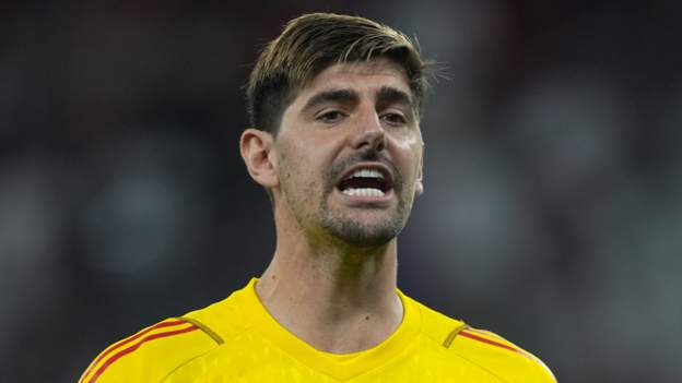 Courtois says rift rumours are 'invented stories'