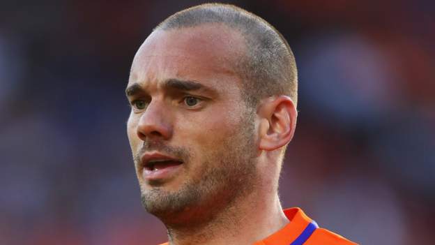 Wesley Sneijder: Netherlands midfielder joins Al-Gharafa in Qatar - BBC ...