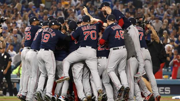 World Series 2013: Boston Red Sox beat St Louis Cardinals - BBC Sport