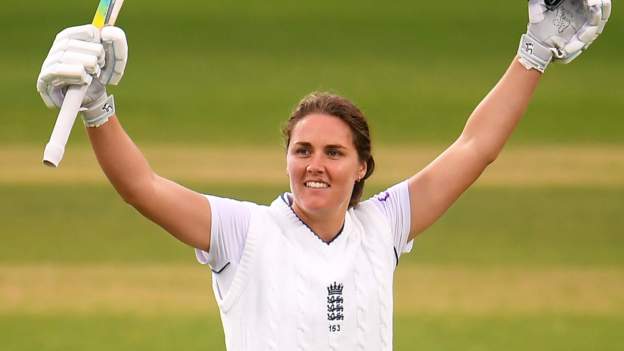 England v South Africa: Sciver and Davidson-Richards make Taunton tons