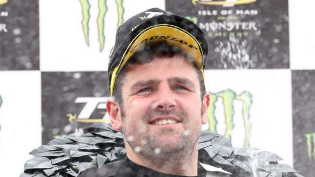 Isle of Man TT: Dunlop edges Hickman to complete Supersport double
