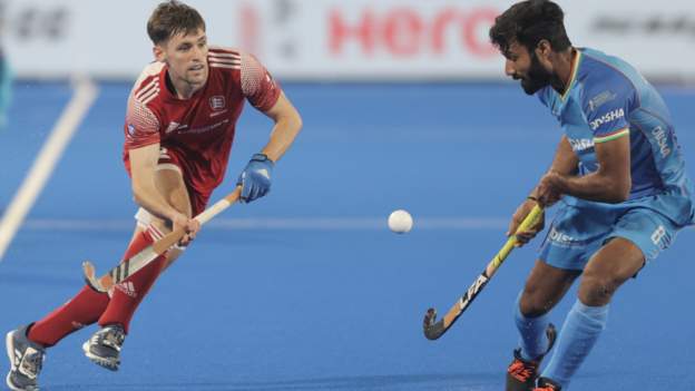 England held by hosts India in Hockey World Cup