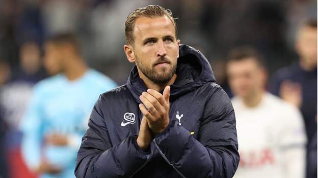 Kane plays as Tottenham lose to West Ham in Perth