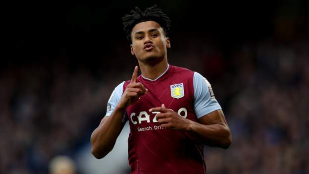 Villa continue impressive run with win at Chelsea