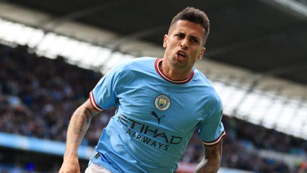 Joao Cancelo: le Bayern Munich en pourparlers pour signer le défenseur de Manchester City