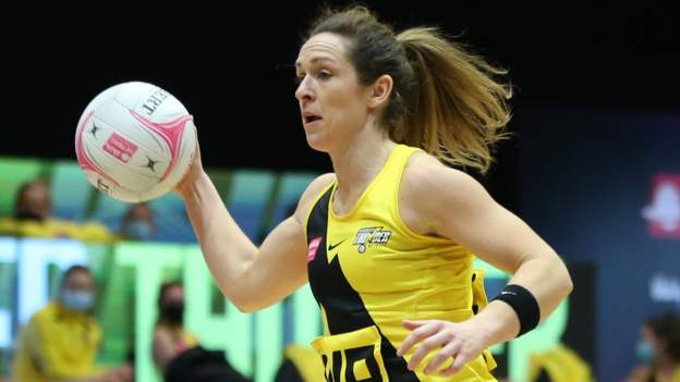 Netball Superleague: Thunder and Lightning still unbeaten