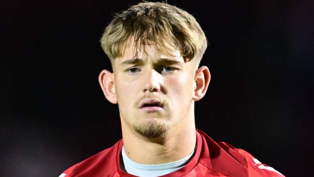 Dom Ballard: Reading striker set to miss rest of season with knee injury