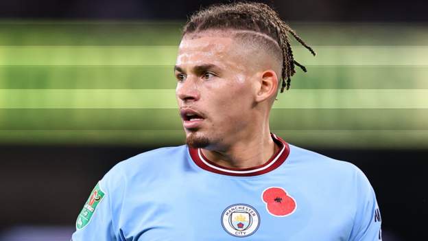 Kalvin Phillips: Pep Guardiola says Man City midfielder was 'overweight' after W..