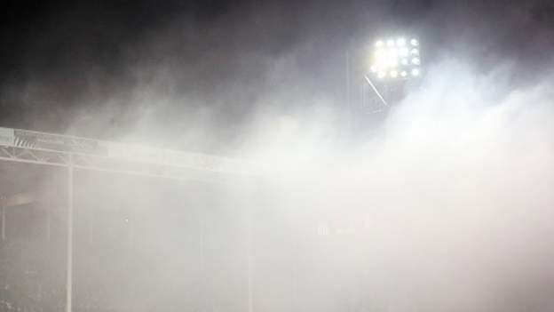 Standard Liege v Anderlecht abandoned due to flare throwing!