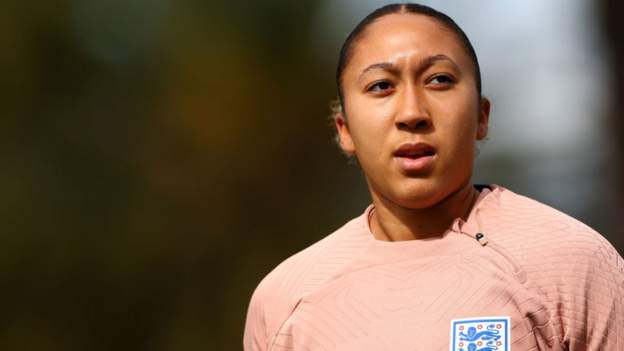 <div>Women's World Cup final: England's Lauren James 'ready' to play against Spain - Emma Hayes</div>