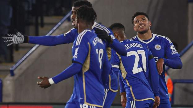 Leicester City 1-0 Sunderland - James Justin sends Foxes eight points clear at top