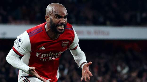 Arsenal 2-2 Crystal Palace: Alexandre Lacazette rescues Gunners with late goal
