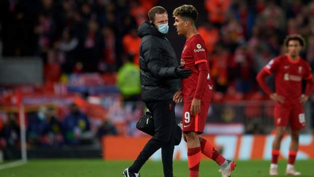Roberto Firmino: Liverpool striker will miss over a month with hamstring injury