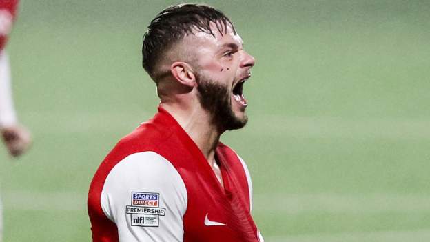Larne win to move top as Newry and Ballymena draw