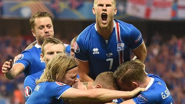 Menükarte blau UEFA Euro 2016 England Island Iceland Match 44 