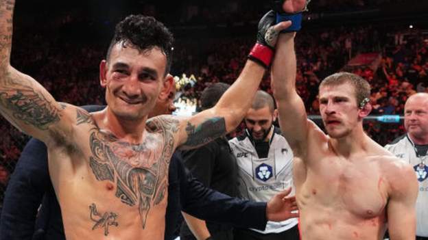 Holloway inflicts first UFC defeat on Allen