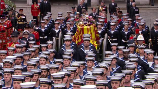 Kraliçe 2. Elizabeth’in cenaze töreni ve katılanlar