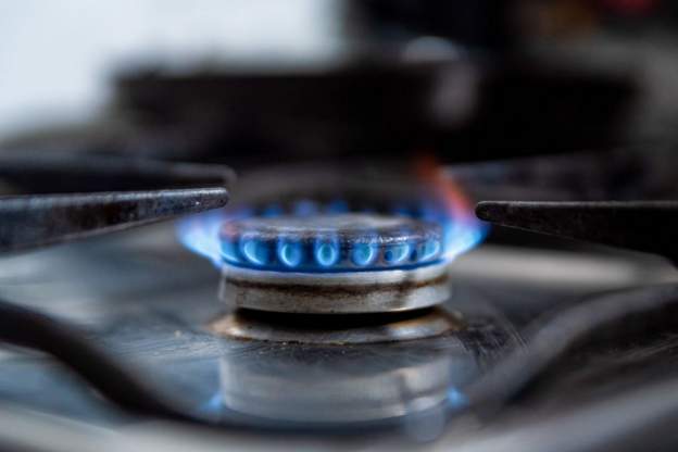 Bir ay ücretsiz ve bir yıl indirimli doğalgaz düzenlemesi Resmi Gazete’de