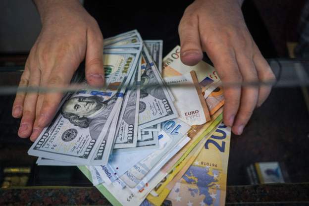 Dolar/TL kuru 19.77 ile tüm zamanların rekorunu kırdı