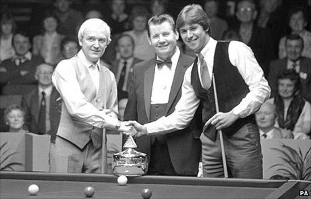 Len Ganley pictured between David Taylor and Tony Knowles before the 1982 International Open final