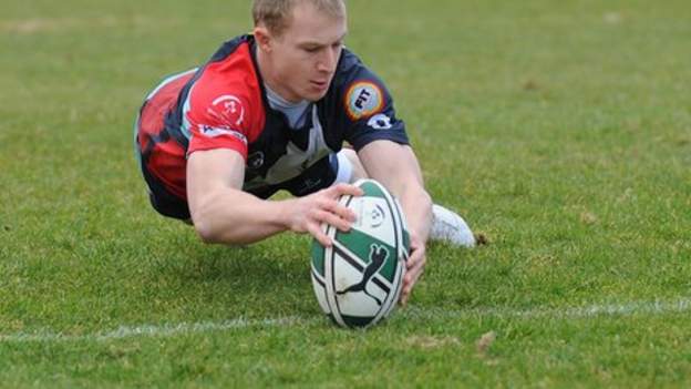 Scrum-half Michael Heaney signs new two-year deal with Ulster - BBC Sport