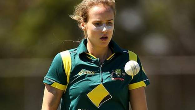 England v Australia: Ellyse Perry faces Ashes fitness battle - BBC Sport