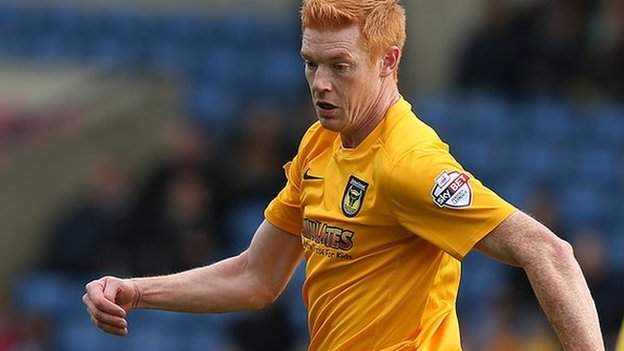 Oxford United: Dave Kitson given charge extension by FA - BBC Sport