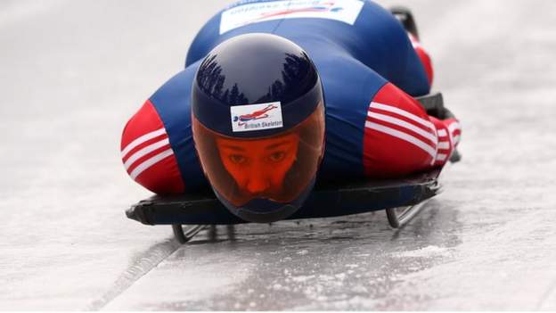 BBC Sport - Vancouver 2010 - Shaun White wins the half-pipe at