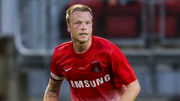 Nathan Clarke: Leyton Orient captain knows play-off pressure - BBC Sport