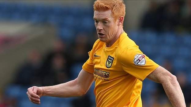 Oxford United: Dave Kitson hints at retirement - BBC Sport