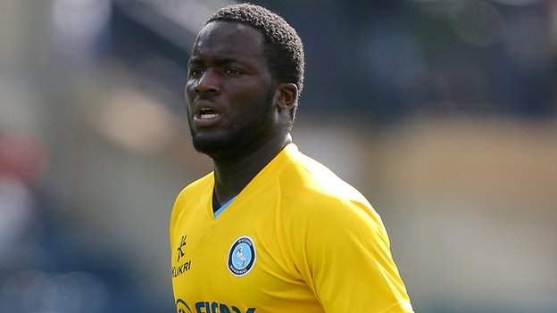 Wycombe Wanderers: Junior Morias agrees new contract - BBC Sport