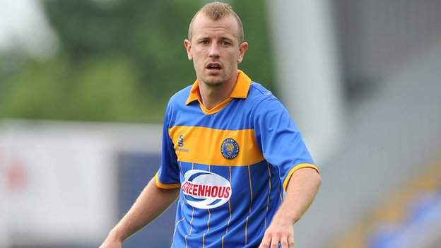 Luke Summerfield: York City sign ex-Shrewsbury Town midfielder - BBC Sport