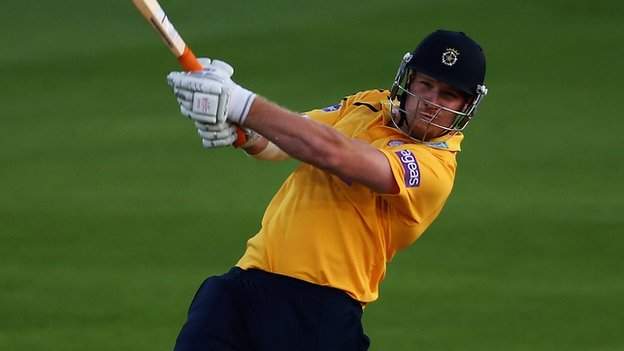 Essex v Hampshire: Matt Coles hits season's fastest T20 Blast fifty ...