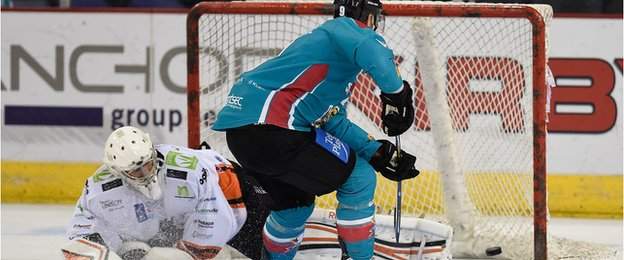 Evan Cheverie scores in the shootout to secure victory for Belfast Giants