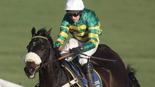 Cheltenham: Jockey Mark Walsh to miss Festival with arm break - BBC Sport