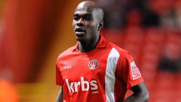 Kelly Youga: Crawley Town sign ex-Charlton Athletic defender - BBC Sport